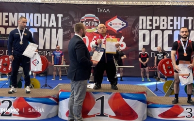 Якутянин Владимир Балынец вновь стал чемпионом России по пауэрлифтингу