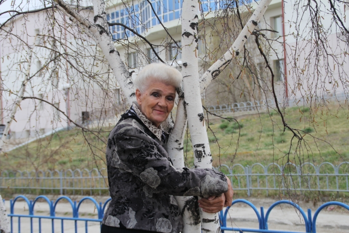 Песню Русские Березы