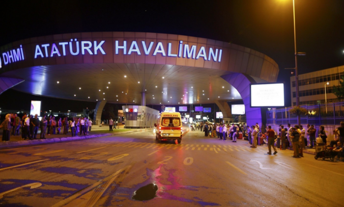 Турецкая полиция арестовала 6 подозреваемых в стамбульских терактах
