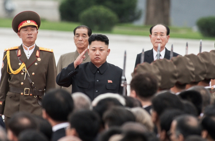 Министр обороны Японии прервала визит в Токио из-за пуска ракет КНДР