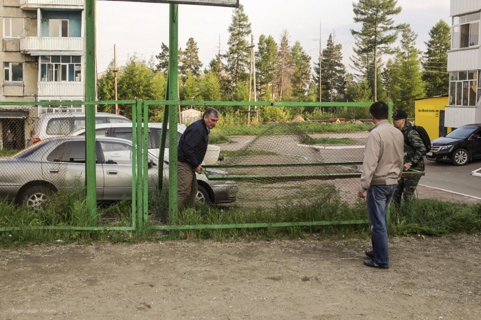 
            Видеофакт: Житель Якутии разрушил спортивную площадку. Новые подробности        