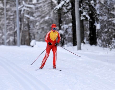 
            Китайские лыжники готовятся в Якутии        