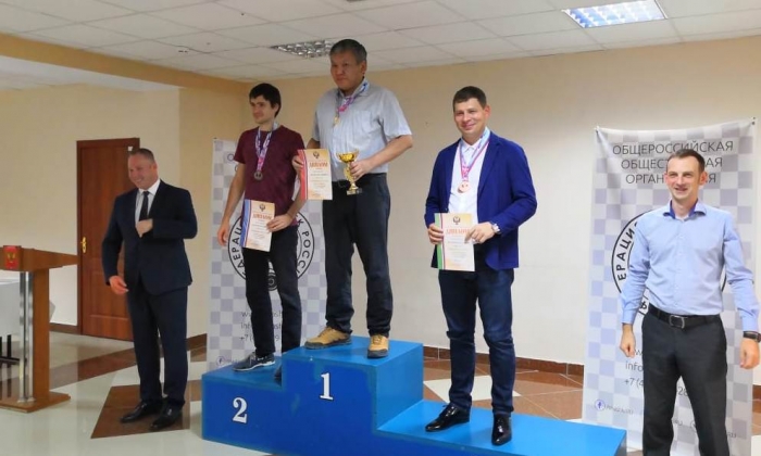 
            Очередной триумф якутских шашистов на чемпионате и Кубке России: девять медалей в Сочи        