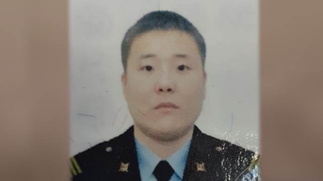 
            Сбежавший с оружием якутский полицейский предстанет перед судом        