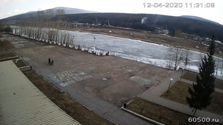 
            На реке Лене начались первые подвижки льда        