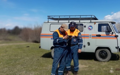 Спасатели разыскали пропавшую в лесу на Намцырском тракте Якутска 82-летнюю женщину