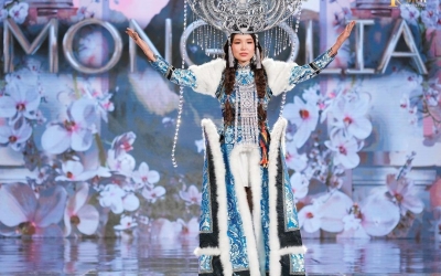 Елена Егорова выступила на международном конкурсе красоты в костюме похожем на якутский