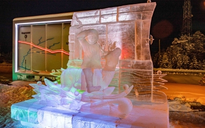 На привокзальной площади станции Нижний Бестях завершился конкурс ледовых скульптур «Новогодняя фантазия»