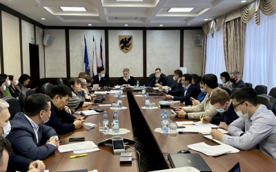 Проект бюджета города рассмотрели на заседании рабочей группы Якутской городской Думы