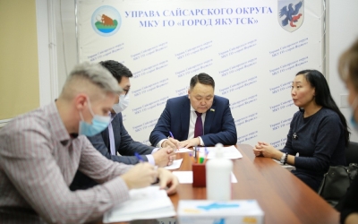 Депутатами Якутской городской Думы продолжается прием граждан
