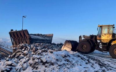 В Якутии мужчину засыпало углем, и он задохнулся: Вынесен приговор машинисту погрузчика