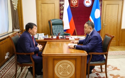 Председатели двух уровней обсудили развитие Якутска