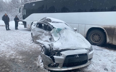 В Якутии в ДТП погиб водитель иномарки