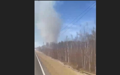 В Якутии пьяный мужчина бросил непотушенную сигарету в сухую траву и устроил лесной пожар