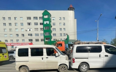 В Якутске водитель потерял сознание за рулем, совершил ДТП и скончался