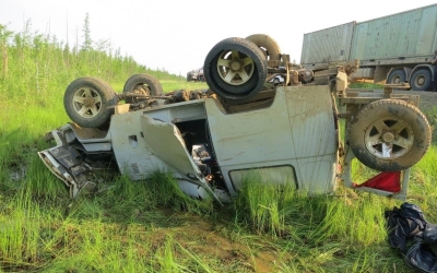 В Мирнинском районе в жестком ДТП погиб пассажир: Четверо госпитализированы