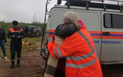 В Нерюнгринском районе поисковая группа разыскала пропавшего 66-летнего грибника