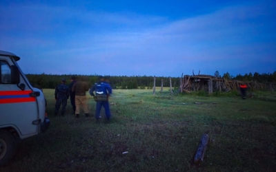 В Усть-Алданском районе нашли потерявшуюся в лесу женщину, которую искали несколько дней