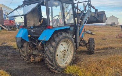 Трагедия: 8-летняя девочка выпала из окна трактора и погибла под колесами