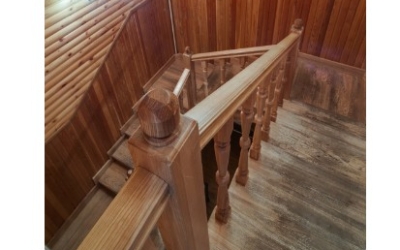 В Якутии пьянка закончилась конфликтом и смертельным спуском по лестнице