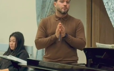 Алексей Асланов: «В Якутске — настоящая творческая атмосфера!» — Репетиция «Иоланты» под руководством дирижера Мариинки