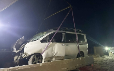 В Намском улусе автомобиль врезался в столб: Водитель погиб