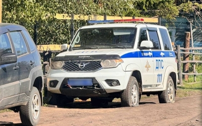 Якутянин ножом повредил колеса полицейской автомашины
