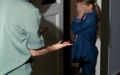 В Якутске помощница воспитателя частного детского сада обвинена в нанесении побоев девочке