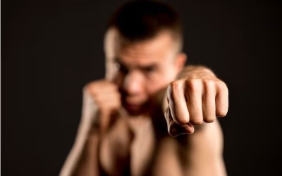 В Якутске трое мужчин избили до смерти прохожего, перепутав его с другим человеком