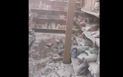 В Якутии шестеро малолетних детей украли из магазина газировки и сладости, а также один из них поджег пачку чипсов