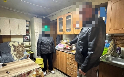 Житель Якутска несколько раз ударил ножом зятя, который на повышенных тонах разговаривал с его сестрой