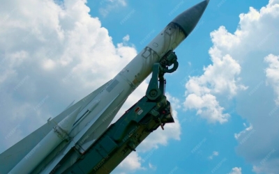 Депутат Алексей Журавлев: Россия поставляет вооружение Венесуэле и может предоставить даже "Орешник"