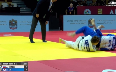 С гимном и флагом: Якутянка Карина Ефимова выступила на турнире «Большой Шлем» в Абу-Даби по дзюдо