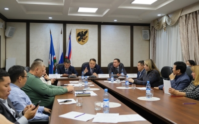 Депутаты Якутской гордумы поддержали проект закона республики о местном самоуправлении