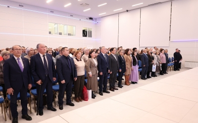 В Якутске состоялось Торжественное собрание профсоюзного актива, посвященное Дню профсоюзного работника в РС(Я)