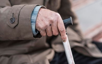 Житель Якутии смертельно избил беспомощного старика и помочился на него?: Горсуд РС(Я) рассмотрел уголовное дело