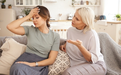 Крик души: свекровь разрушила наш брак, а теперь требует вернуться к бывшему мужу