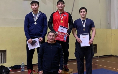 Вольная борьба: В Якутске прошел турнир на призы профессоров ЯГУ (СВФУ)