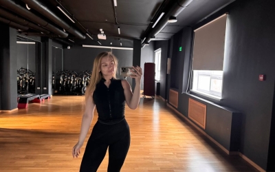 Как не набрать вес за новогодние праздники: Советы фитнес-тренера Дарьи Головня