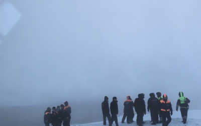 Трагедия в Якутске: на реке Лене под лед провалилась машина, в которой находились 8 человек