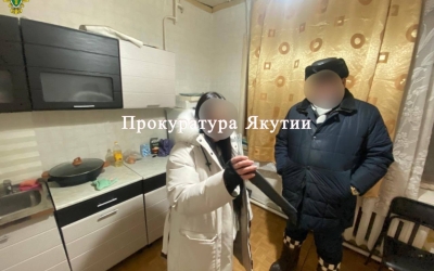 В Якутске женщина ударила супруга ножом за его шутки насчет ее лишнего веса