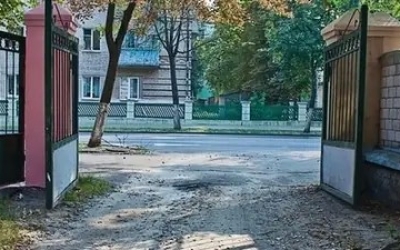 Правила дорожного движения: Что такое перекрёсток и как правильно выполнять маневры