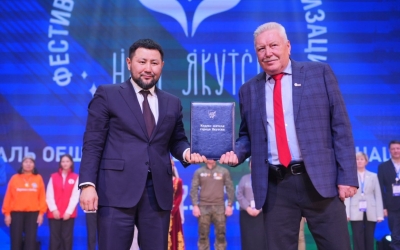 Андрей Высоких: «Всю историю человечества людей поддерживали на плаву кодексы»