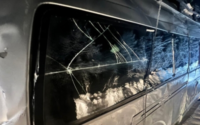 Автоавария на автозимнике Якутск — Жиганск: Двое пострадавших, в том числе несовершеннолетняя девушка