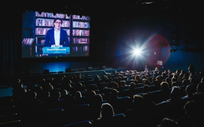 Андрей Малахов стал новым ведущим проекта про кибербезопасность «Цифровая броня»