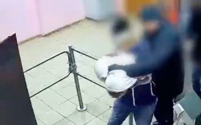 В Нижнем Новгороде мужчина приспособил взрывное устройство в квартире, чтобы взорвать смежную с соседями стену