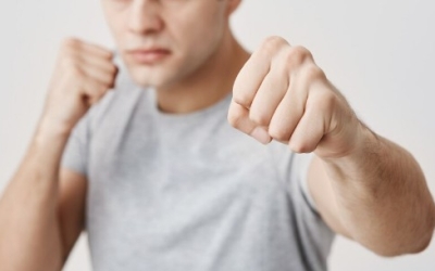 В Якутске конфликт в ночном клубе завершился причинением тяжкого вреда здоровью