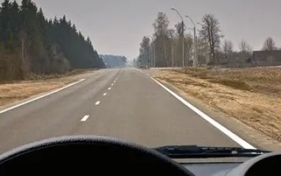 Тест по правилам дорожного движения: знаки, ограничения и действия водителя