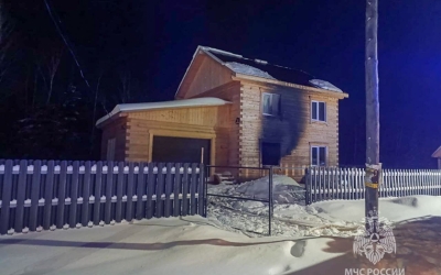 Трагедия в селе Сунтар: Пожар в частном доме унес жизни пятерых человек, включая троих детей