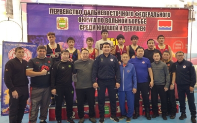 Спортивная борьба: Юные спортсмены из Якутии завоевали 23 медали в Благовещенске